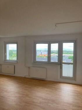 Wohnbereich - 3 Zimmer Etagenwohnung zur Miete in Erfurt