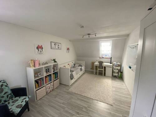 Kinderzimmer - Etagenwohnung mit 110,00 m&sup2; in Herrenberg zur Miete
