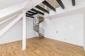 Moderne Dachgeschosswohnung - 2 Zimmer Etagenwohnung zum Kaufen in Leipzig