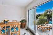 Zugang zur Dachterrasse KI generiert - 