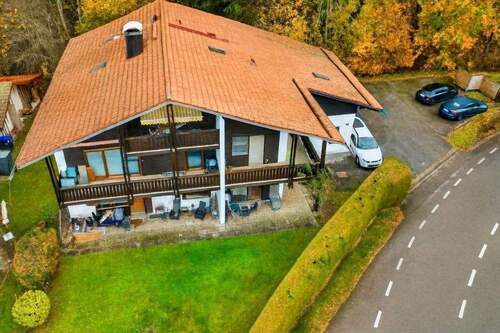 Luftansicht Garten - 3 Zimmer Etagenwohnung in Seebruck