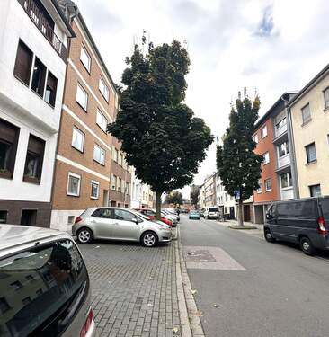 Straßenansicht - 