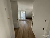 Flur - Etagenwohnung mit 40,70 m&sup2; in München zum Kaufen