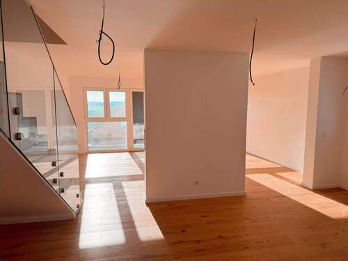 Wohnbereich - 1 Zimmer Doppelhaushälfte in Neuwied