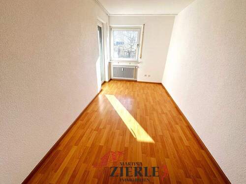 10 Kinderzimmer oder Büro - 