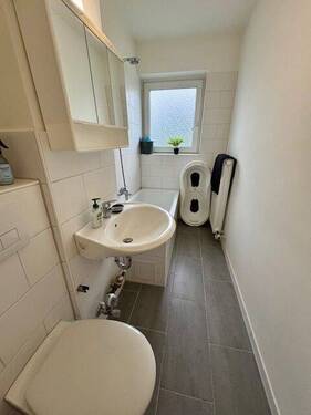 Badezimmer - Etagenwohnung mit 49,40 m&sup2; in Delmenhorst zur Miete