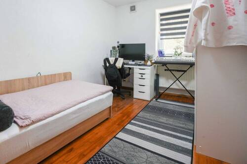 Kinderzimmer - Etagenwohnung mit 68,50 m&sup2; in Oberhausen zum Kaufen