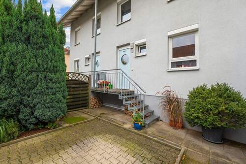 Eingang_2 - 5 Zimmer Reihenmittelhaus in Denzlingen