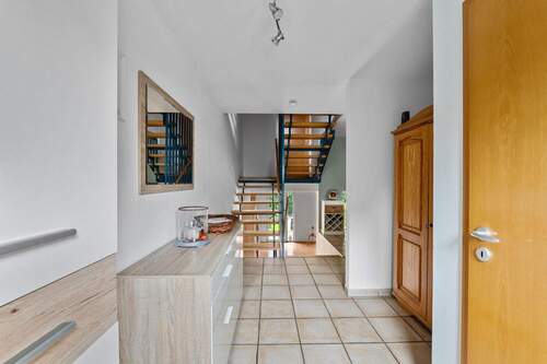 Flur_EG_1 - Reihenmittelhaus mit 135,40 m² in Denzlingen zum Kaufen