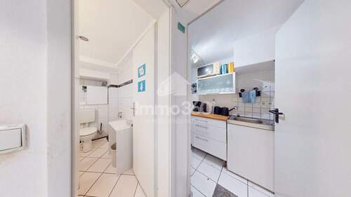 UG - 4 Zimmer Büro zum Kaufen in Potsdam