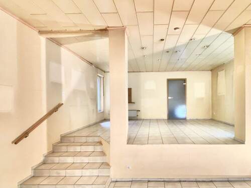 Wohn-/ Esszimmer - Einfamilienhaus mit 159,00 m&sup2; in Köln zum Kaufen