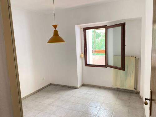 Bild 1 - Wohnung in Ottweiler Nähe Innenstadt renoviert zu vermieten mit Balkon