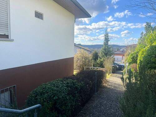 Ansicht II: Hauseingang - 