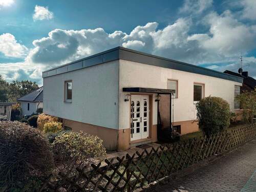 Frontansicht - 7 Zimmer Bungalow zum Kaufen in Boppard