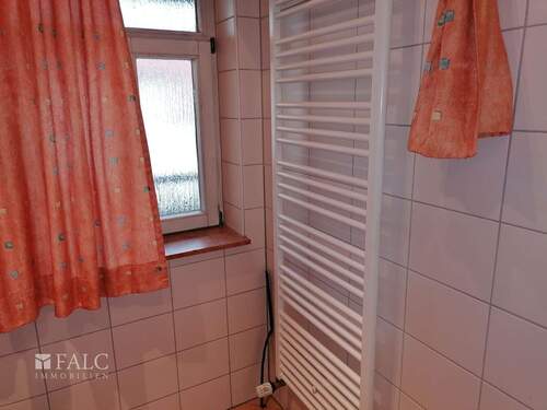  Sauna - Handtuchheizung - 