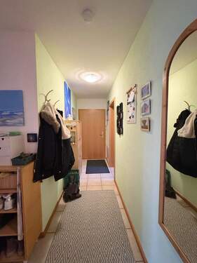 Diele - 4 Zimmer Etagenwohnung zum Kaufen in Mering