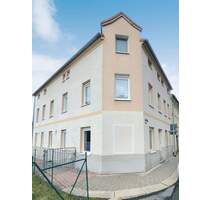 Saniert, Gepflegt, Voll vermietet: Mehrfamilienhaus mit zuverlässigen, äußerst angenehmen Mietern - Meerane