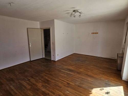 Wohnzimmer Blickrichtung Flur - 
