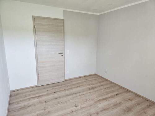 Zimmer 1 - 