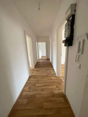 Flur 2.JPG - 3-Zimmer-Wohnung im Nürnberger Süden