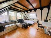 Wohnraum - Helles Dachgeschoss-Apartment in ruhiger Wohnlage
