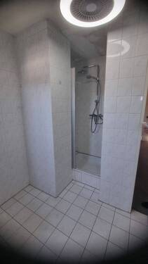 Dusche.jpg - 