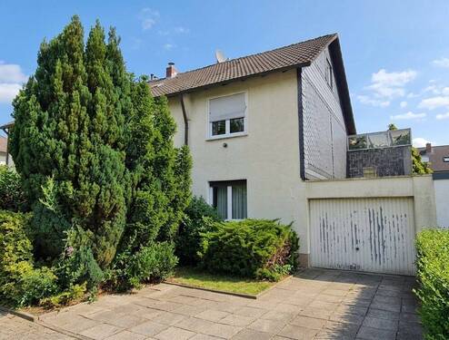 Objektvorderansicht rechts - 1 Zimmer Reihenmittelhaus zum Kaufen in Köln / Brück