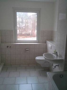 Bad - 2 Zimmer Etagenwohnung in Berga/Elster