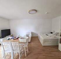 Nähe FH u. Wöhrder Wiese ! Hübsche 1-ZW, 38 m², Balkon, sep. EBK, 2.OG mit Aufzug - Nürnberg