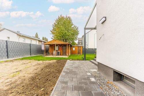 Seitenansicht Garten - 