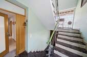 EG - Treppe zum Obergeschoss - 