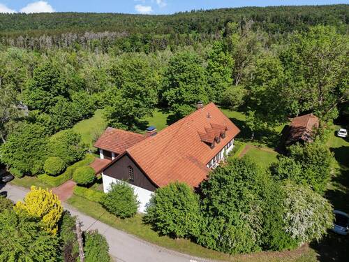 Vogelperspektive - Einfamilienhaus mit 345,00 m&sup2; in Unterdießen / Dornstetten zum Kaufen