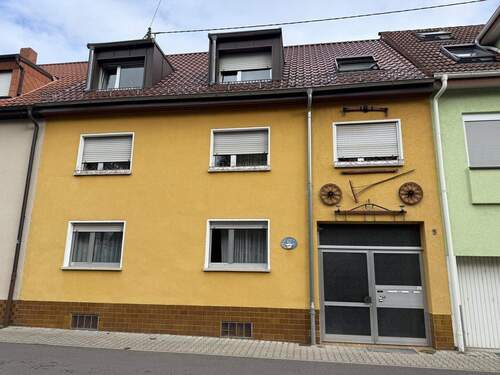 Bild 1 - Ma-Seckenheim, 3 Familienhaus am Wasserturm
