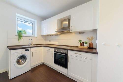 Küche_a_gestaged - 2 Zimmer Etagenwohnung zur Miete in Elmshorn