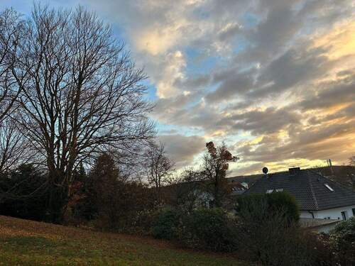 Blick zur Seite - Grundstück zum Kaufen in Menden