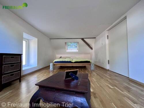 Elternschlafzimmer OG - 