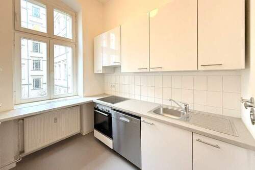 Küche - 2 Zimmer Etagenwohnung in Berlin