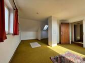 Dachgeschoss Zimmer 2 - 