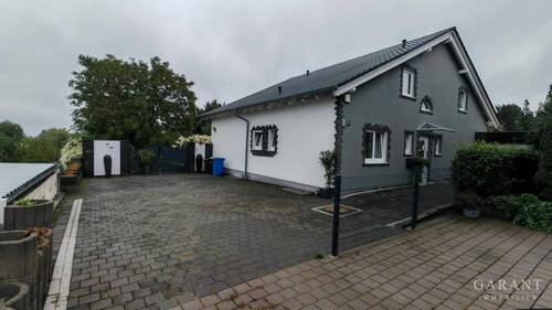 Hausansicht01 - 