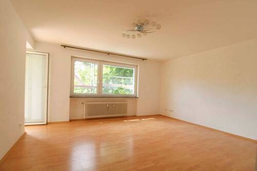 02 Wohnzimmer - 3 Zimmer Etagenwohnung zum Kaufen in Aarbergen