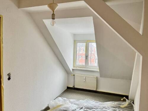 Schlafen - 2 Zimmer Etagenwohnung in Freital