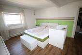 Schlafzimmer - 2 Zimmer Etagenwohnung zur Miete in Mönchengladbach