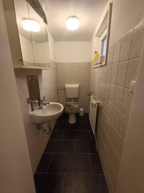 Praktische Toilette für den Alltag - Büro zur Miete in Tostedt