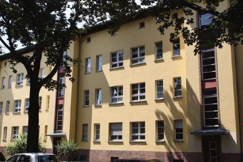 Objektansicht - Großzügige Altbauwohnung in Friedrichsfelde!