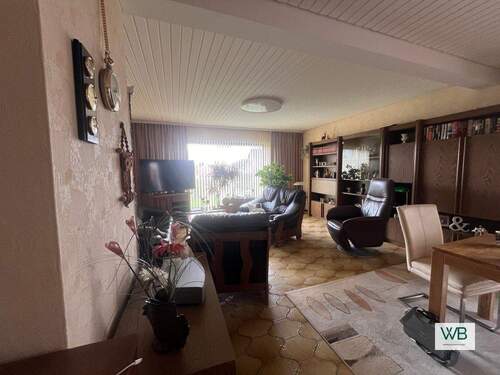 Wohn-/Essbereich - Osloß - Einfamilienhaus mit Einliegerwohnung in toller Lage mit Erbpachtgrundstück