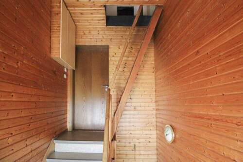 Aufgang ins Dachgeschoss - 