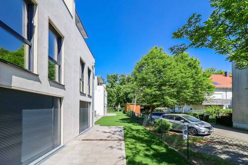 Terrasse - 5 Zimmer Doppelhaushälfte zum Kaufen in Berlin