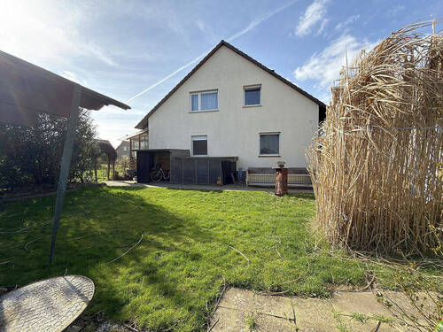 Giebelansicht vom Garten - 