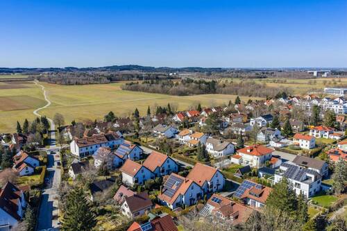 Ortsrand - 5 Zimmer Einfamilienhaus in Landsberg