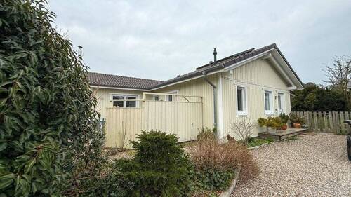 Hausansicht - 3 Zimmer Bungalow zum Kaufen in Grundhof